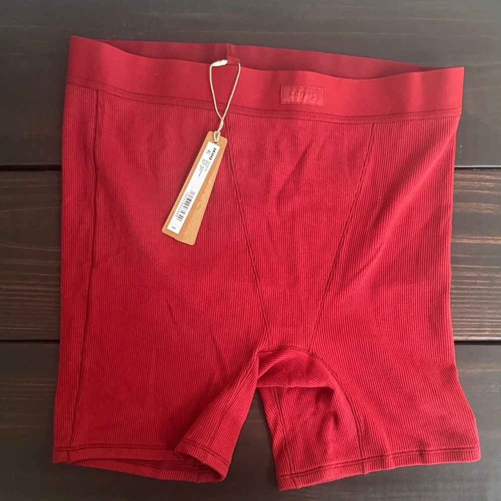 SKIMS Red Ribbed Boxer Briefs - Picture 1 of 2